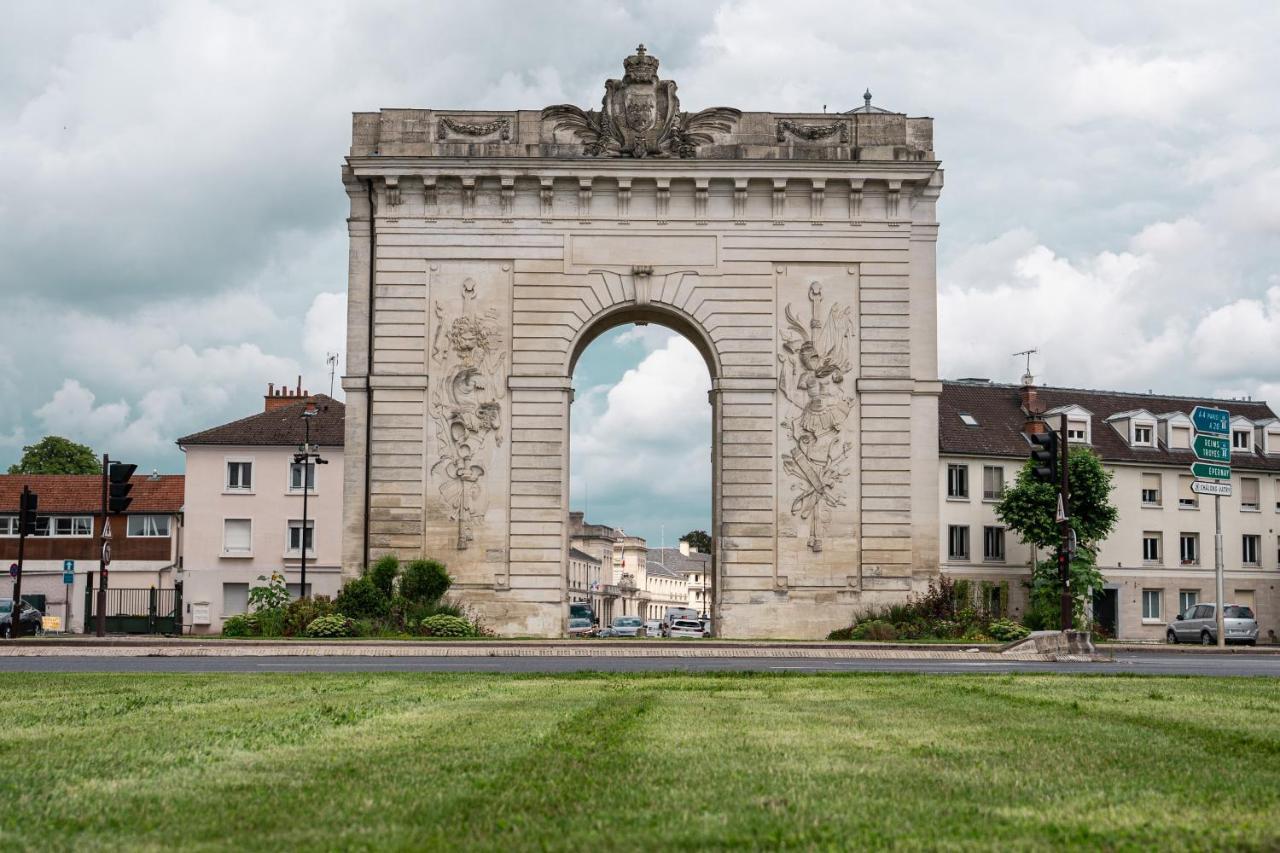 Le Petit Leon Daire Châlons-en-Champagne Dış mekan fotoğraf